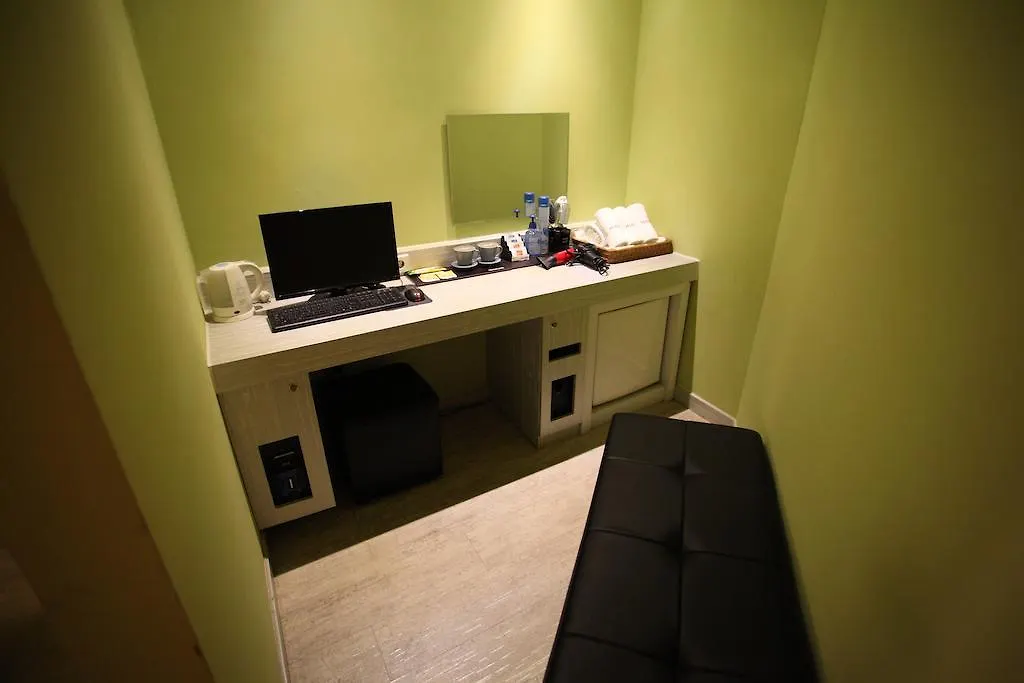 Songdo Me 2 Hotel Incheon 2*,