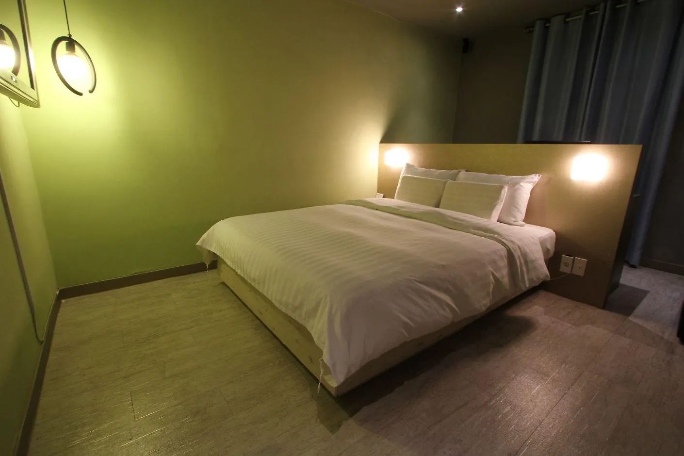 **  Songdo Me 2 Hotel Incheon South Korea