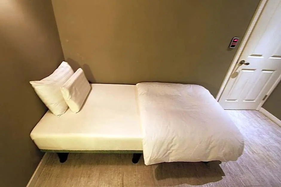 Songdo Me 2 Hotel Incheon 2*,  South Korea