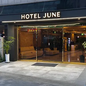 Hotel Airport June